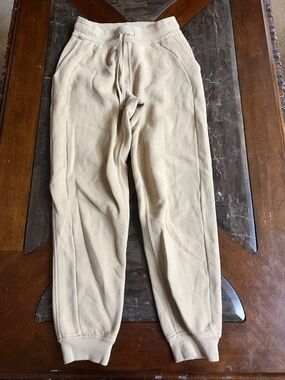 lululemon athletica womans Drawstring Joggers in Light Beige